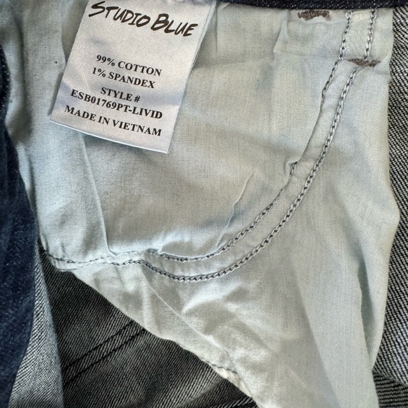 Studio Blue Stitch Fix Women's denim dark wash flare jeans livid Size 28 - Picture 4 of 4